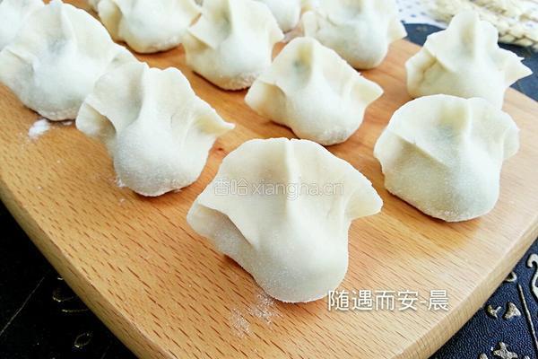 胡萝卜鸡蛋饺子的做法图解17