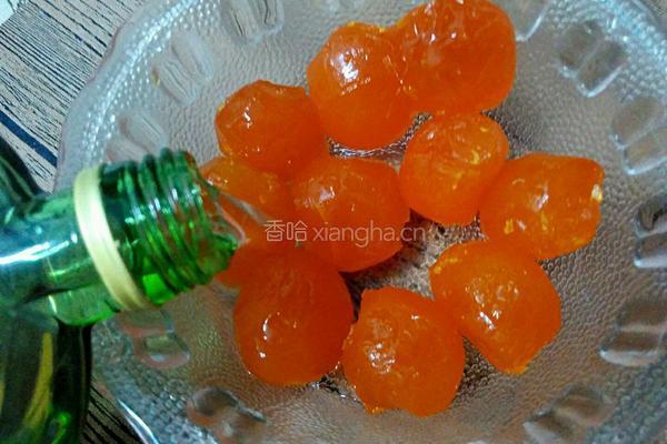 广式豆沙蛋黄月饼的做法图解2