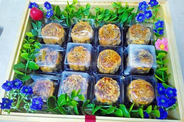广式豆沙蛋黄月饼的做法图解28