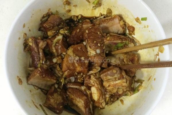 秘制蒜香排骨的做法图解10