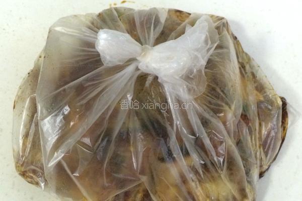 秘制蒜香排骨的做法图解12