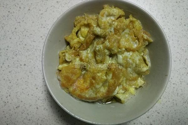 鸡蛋炒饭的做法图解3