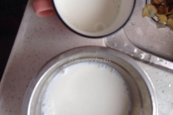 美味牛奶苹果西米露的做法图解4