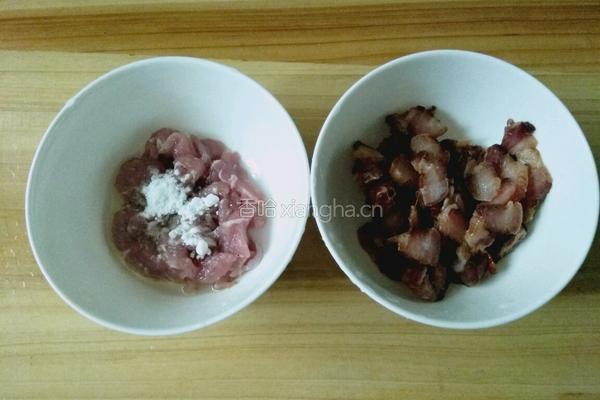 瘦肉腊肉炒草姑的做法图解5