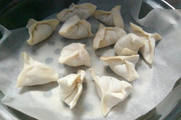 香菇猪肉馅饺子的做法图解10