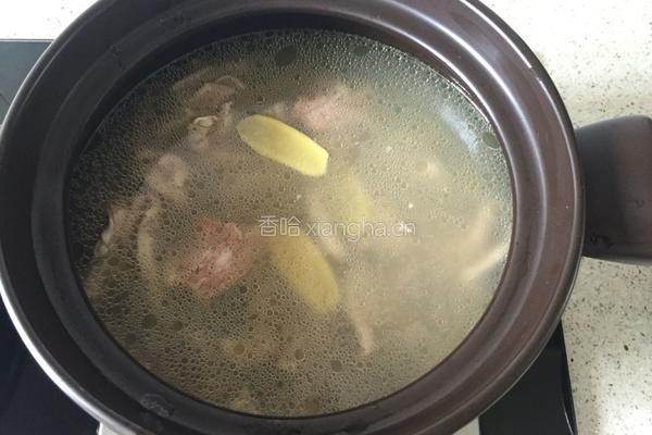 大蒜猪肚汤的做法图解3