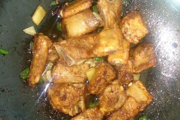排骨炖小土豆的做法图解7