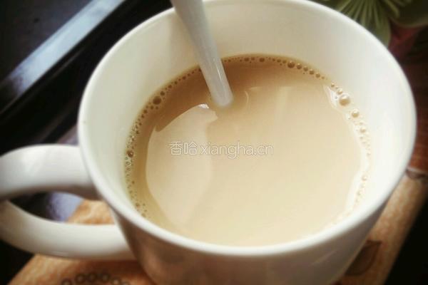 自制奶茶的做法图解5