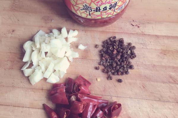 水煮鸡片的做法图解5