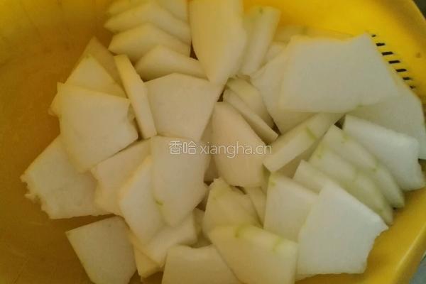 冬瓜虾米汤的做法图解1
