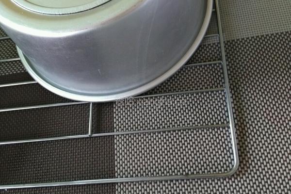 六寸戚风蛋糕的做法图解10
