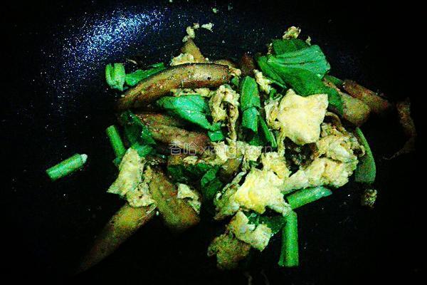 茄子炒蛋的做法图解5