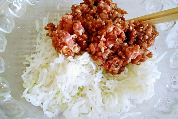 萝卜馅饼的做法图解4