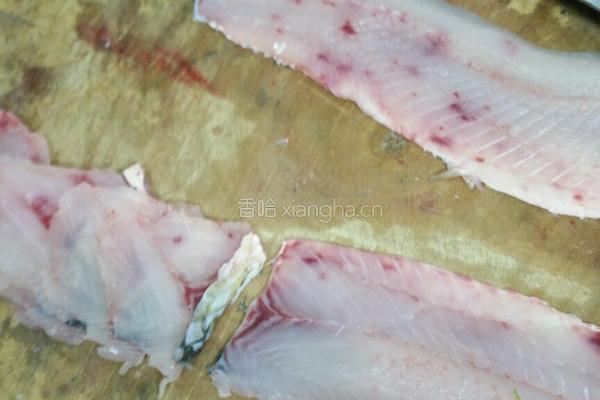 酸菜鱼的做法图解2