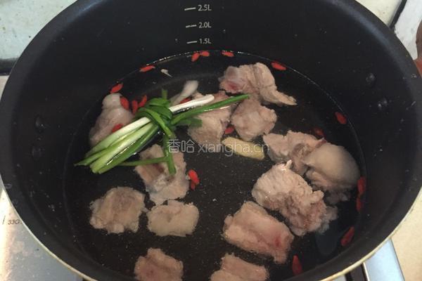 白菜炖排骨的做法图解6