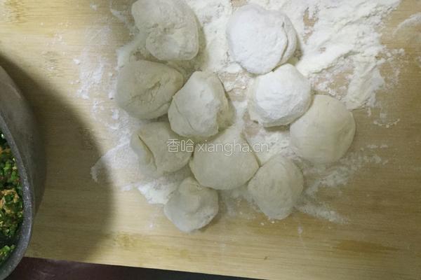 韭菜盒子(馅饼)的做法图解3