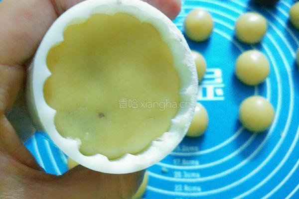 红豆馅月饼的做法图解8