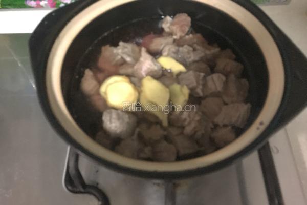 砂锅炖牛肉的做法图解4
