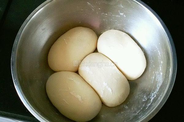 牛肉芹菜饺子的做法图解7