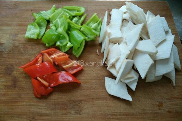 蘑菇肉片的做法图解1