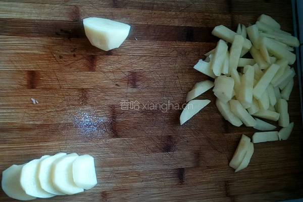 麻辣土豆的做法图解1