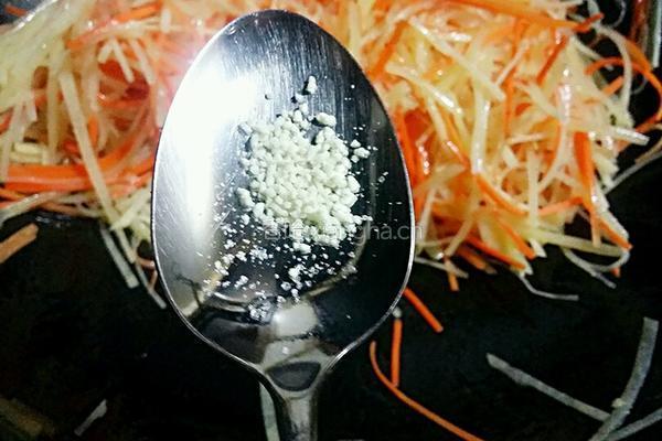 胡萝卜炒土豆的做法图解14