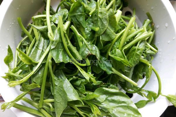 水豆豉炒豆腐菜的做法图解1