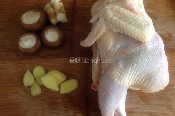 电饭煲烤鸡的做法图解1