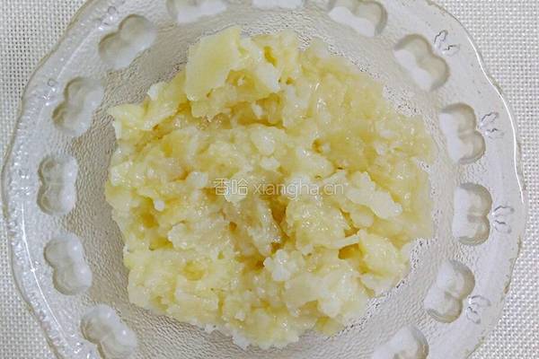 牛奶土豆泥的做法图解1