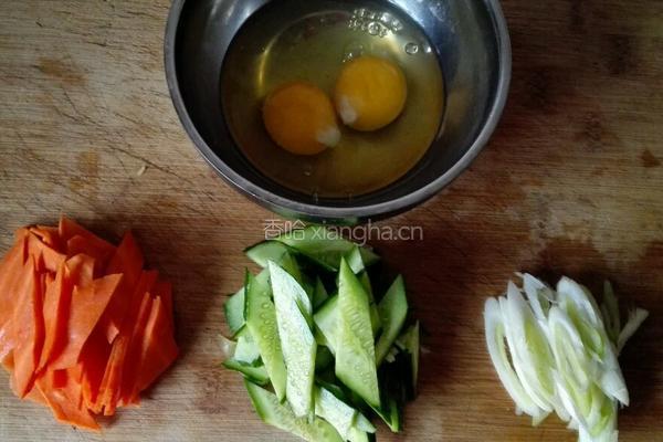 鸡蛋炒饼的做法图解1