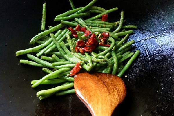 肉炒豇豆的做法图解8