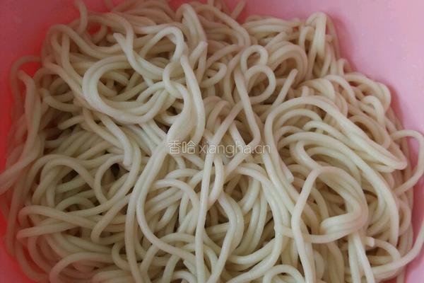 肉肉烩面的做法图解1