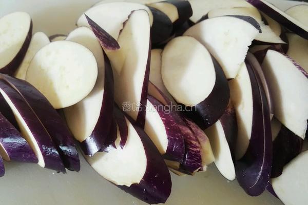 五花肉烧茄子的做法图解5
