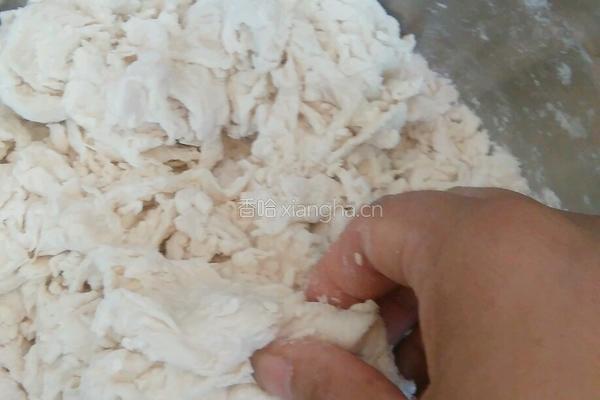 饺子皮的做法图解3