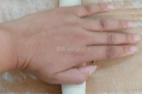 饺子皮的做法图解8