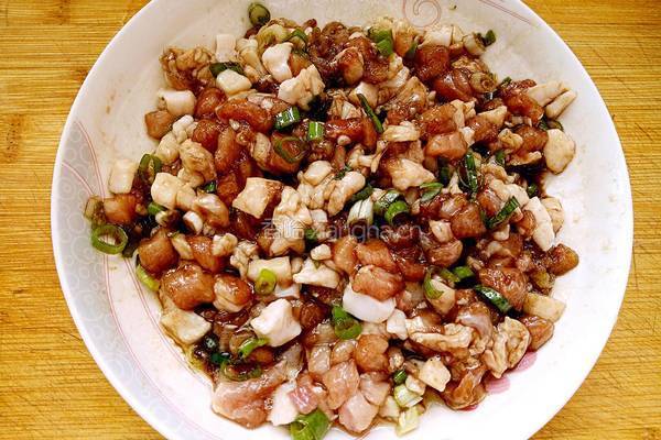 卷心菜猪肉麦穗包的做法图解4