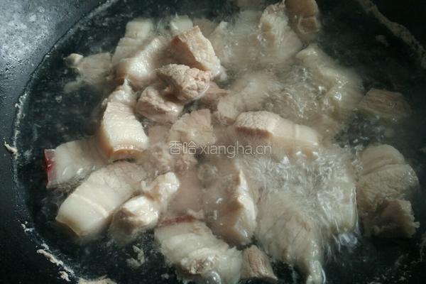 电压力锅红烧肉的做法图解3