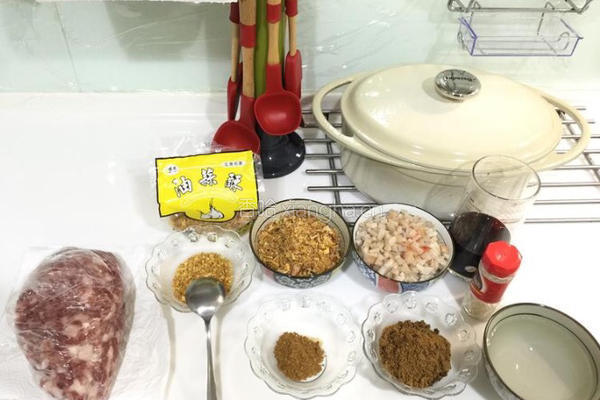 台湾肉燥饭的做法图解1