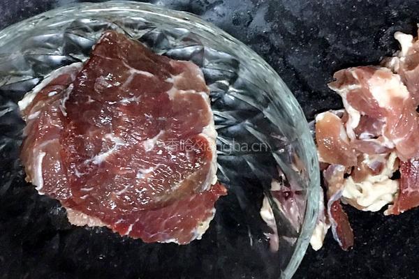 煎牛排的做法图解1