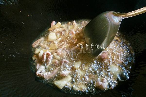 绿豆芽炒面的做法图解9