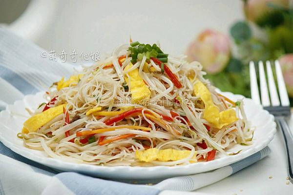 绿豆芽炒面的做法图解15