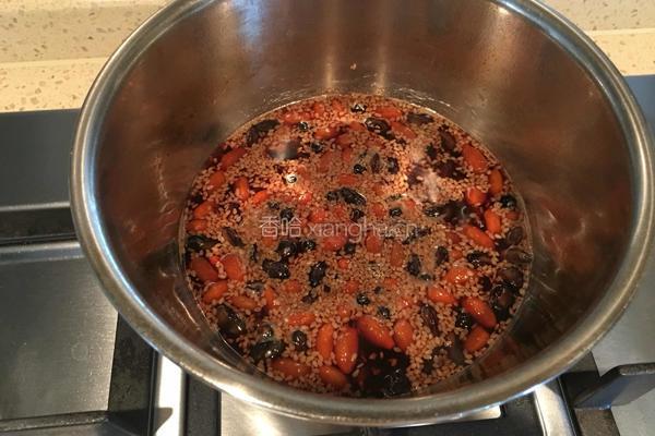 黑豆生发汤的做法图解3