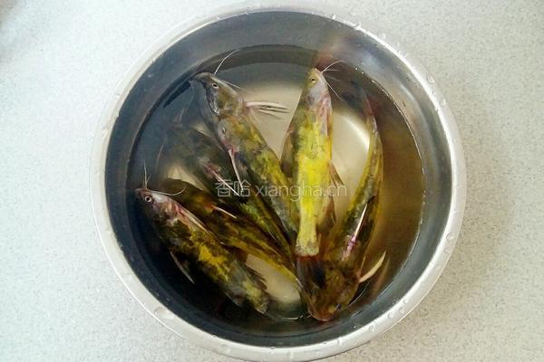红烧汪刺鱼的做法图解1