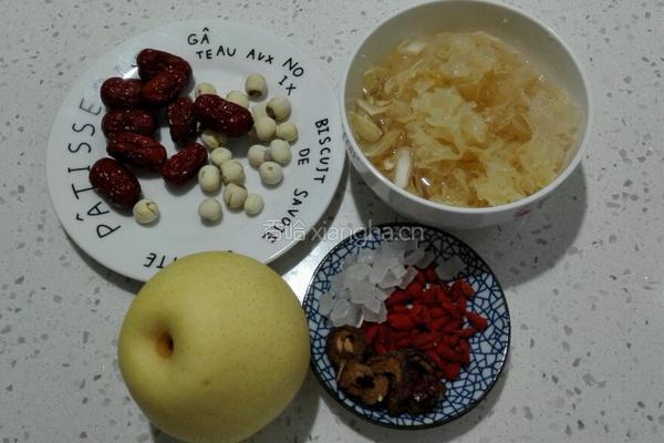 八宝汤的做法图解1