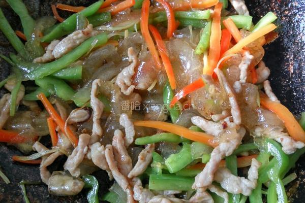 炒肉拉皮的做法图解10