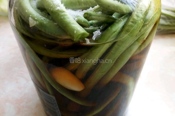 制作酸豆角的做法图解4