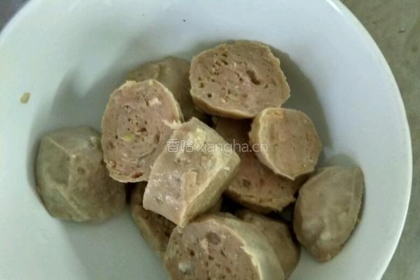 西兰花炒牛肉丸的做法图解2