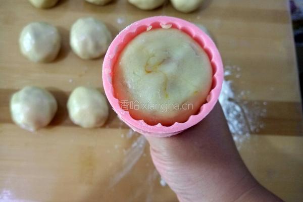 南瓜月饼的做法图解24