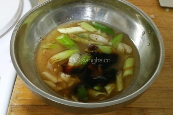 香菇炒西兰花的做法图解7