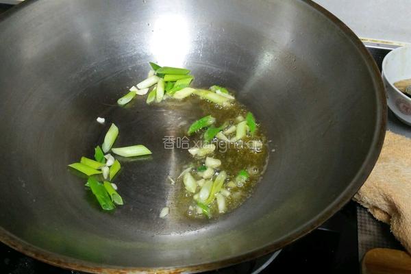大虾炒白菜的做法图解3
